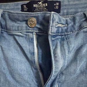 Hollister size 7 long high rise flare jeans with slit front